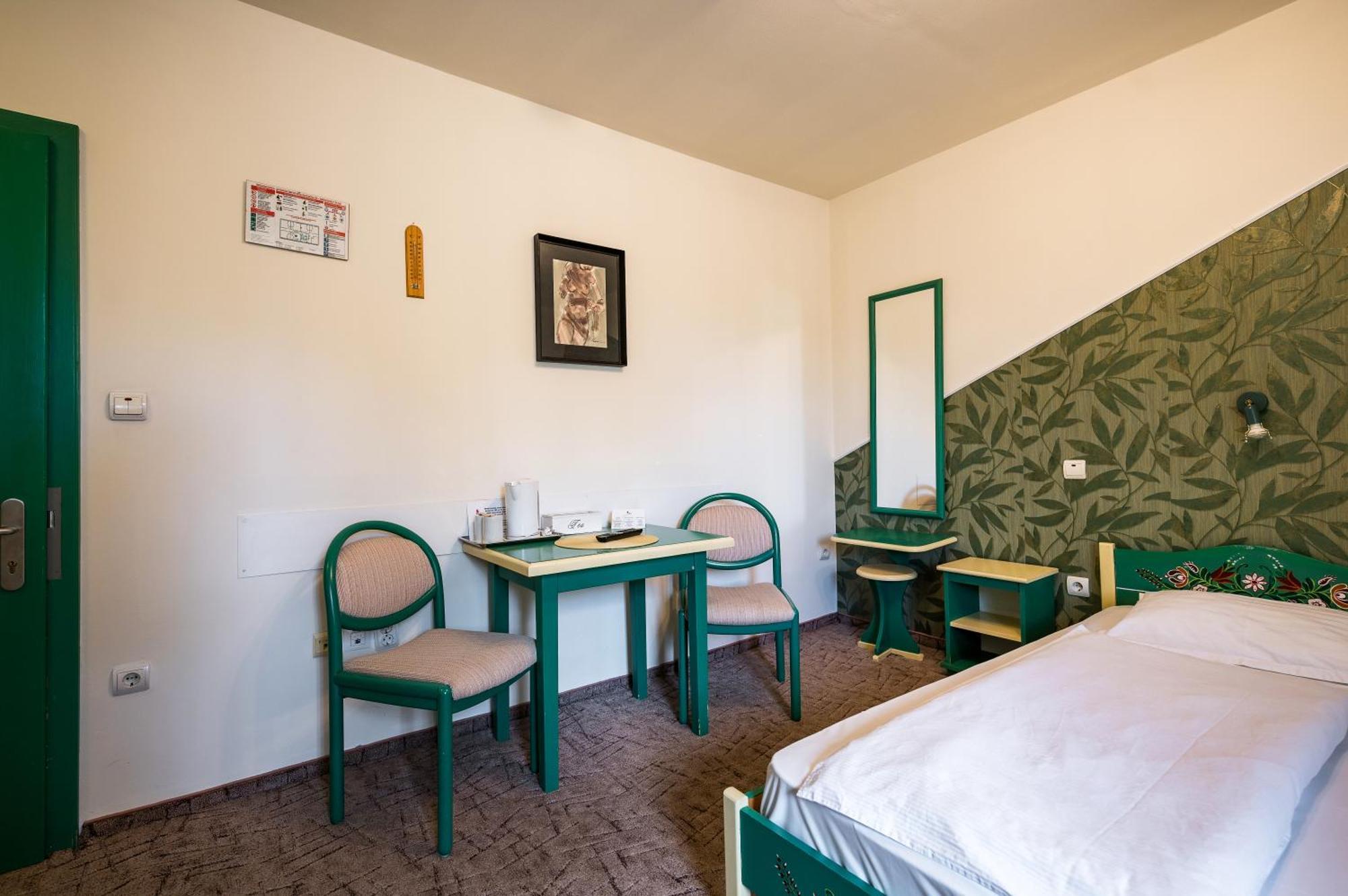 Hotel Sugas Sfântu-Gheorghe Esterno foto